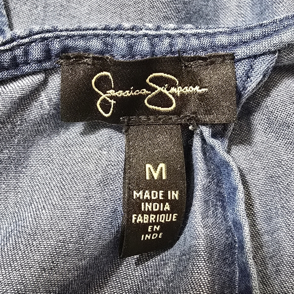 JESSICA SIMPSON Medium Sleeveless Denim Split Back Scoop Neck Pocket Tank - Picture 8 of 11